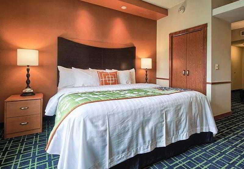 Fairfield Inn & Suites Huntingdon Raystown Lake Δωμάτιο φωτογραφία